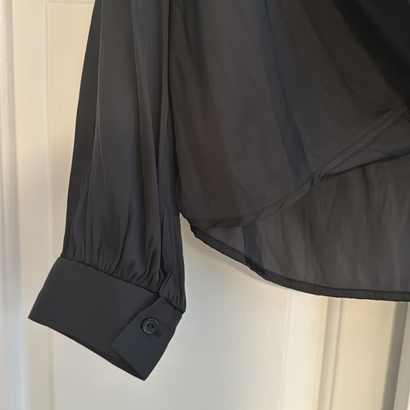 NWOT All in Favor Blouse Open Top - Picture 5 of 11